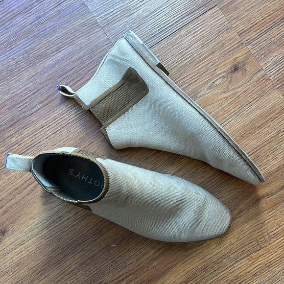 Rothy’s The Merino Wool Chelsea Ankle Boot in Chestnut Brown size 9.5 - Picture 1 of 15